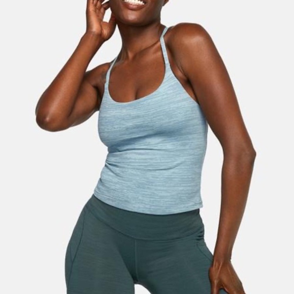 Outdoor Voices Move Free Tank (blue)